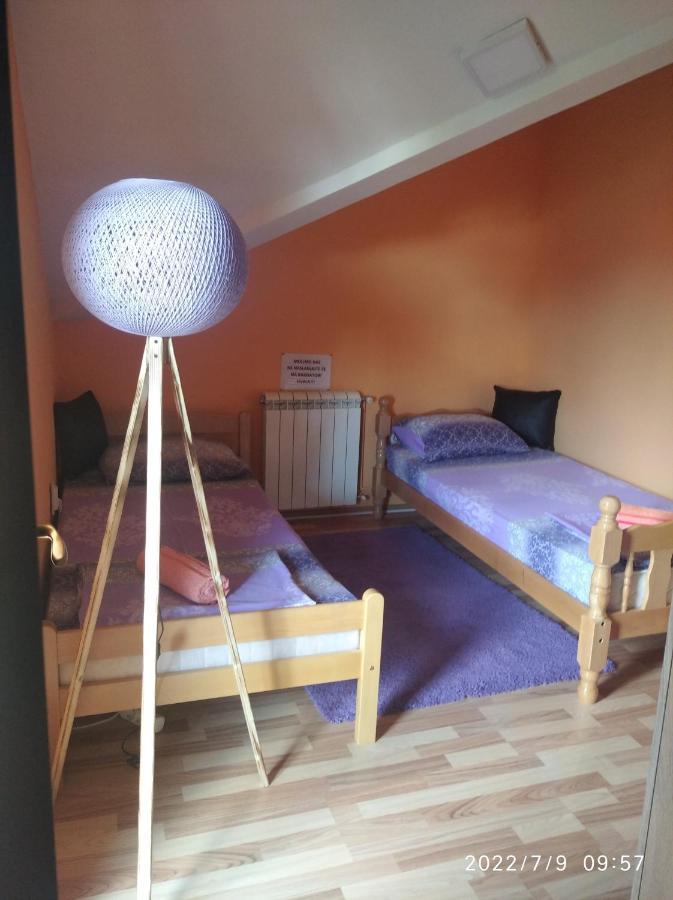 Buric Rooms Nikšić Extérieur photo