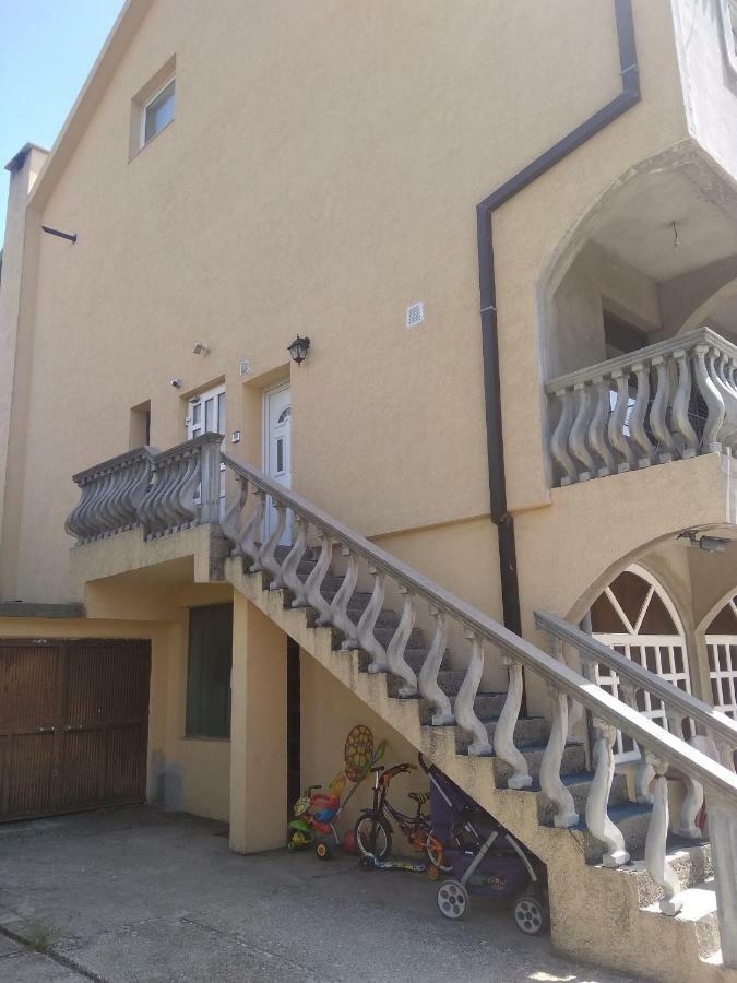 Buric Rooms Nikšić Extérieur photo